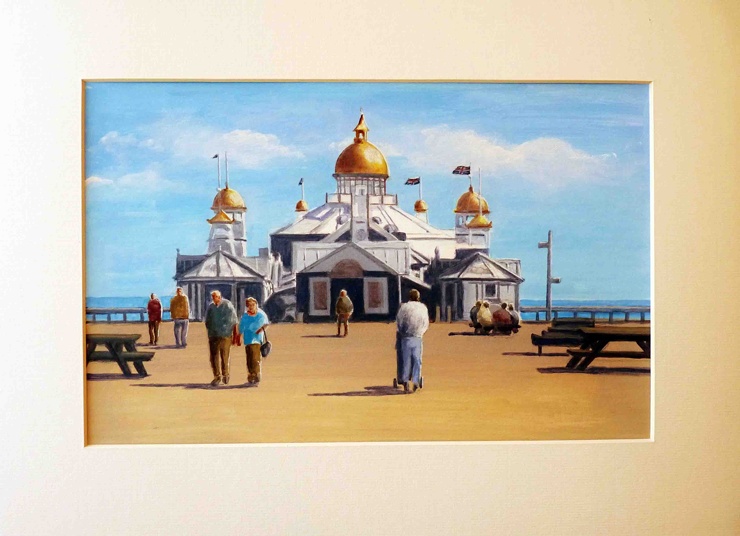 Crit_JoyCrouch_EastbournePier